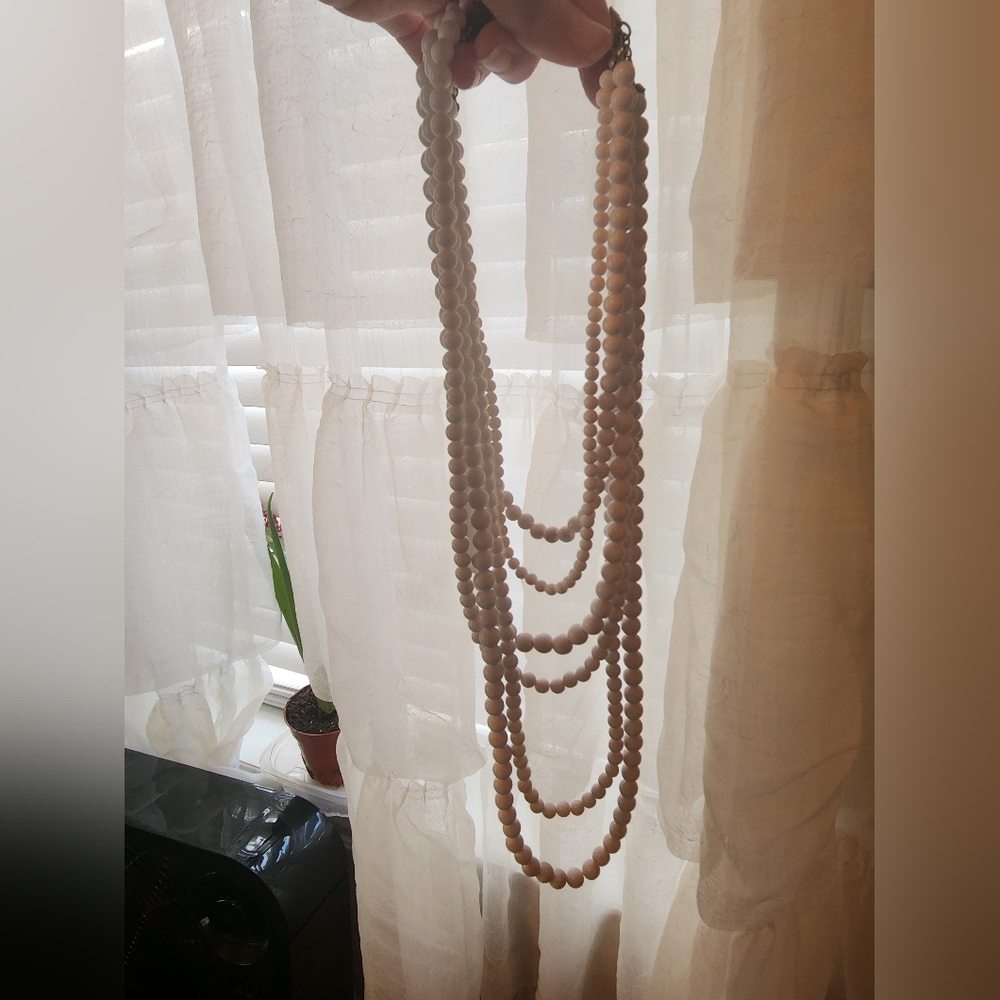 White 7 layered necklace